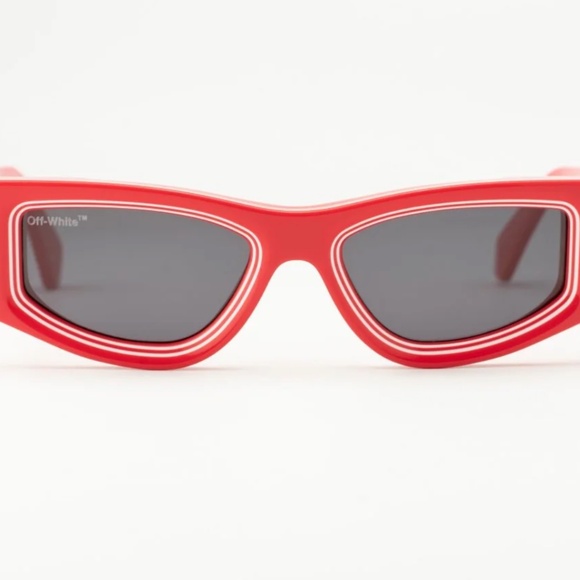 OFF WHITE Andy  Rectangular Sunglasses - RED - BRAND NEW!!!